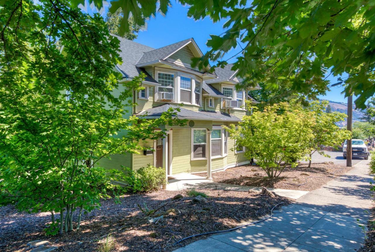 Azusa House Hood River Exteriér fotografie